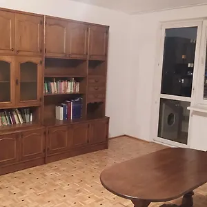 Uroczy Z Bezplatnych Parkingiem Apartament
