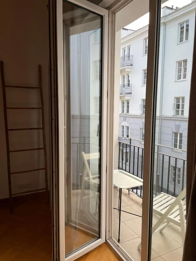 Apartment 11 Warszawa