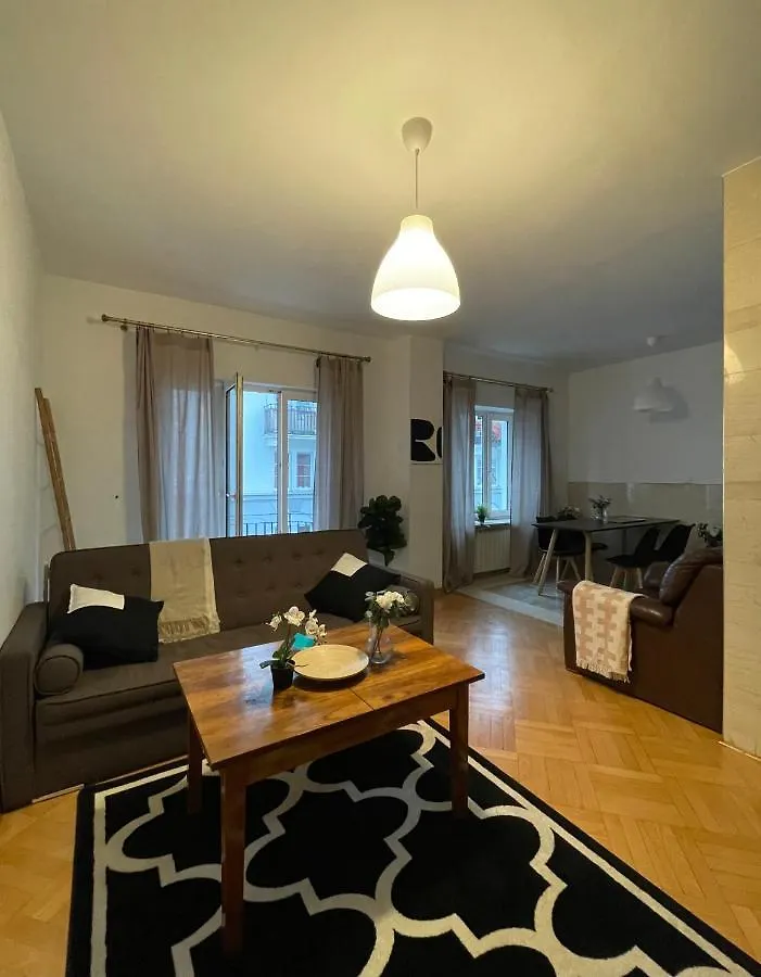 Apartment 11 Warszawa Polska